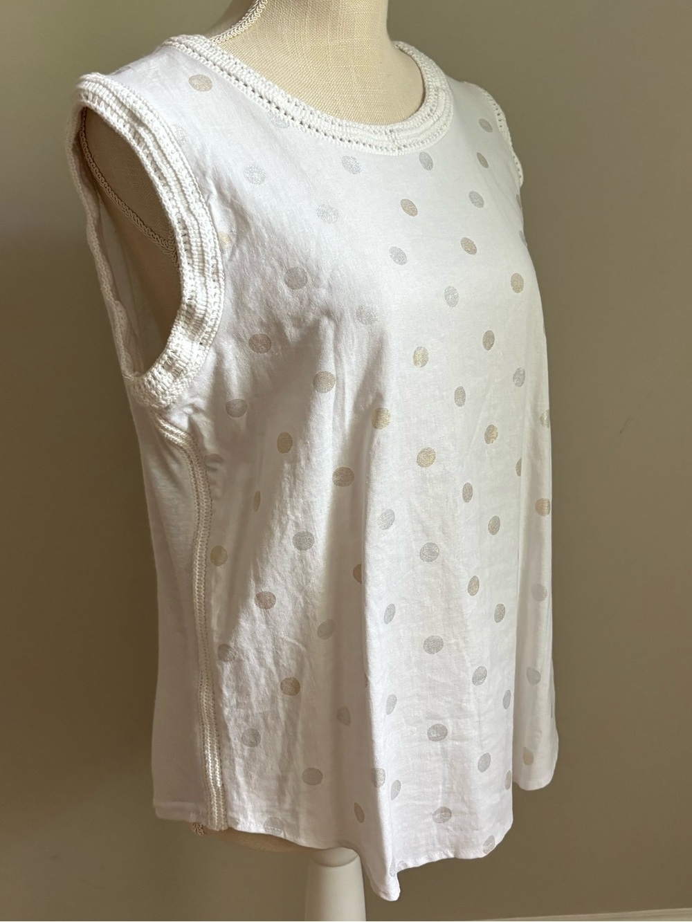 White Polka Dot Sleeveless Tank Top Gold & Silver Dot Accents - Picture 3 of 8